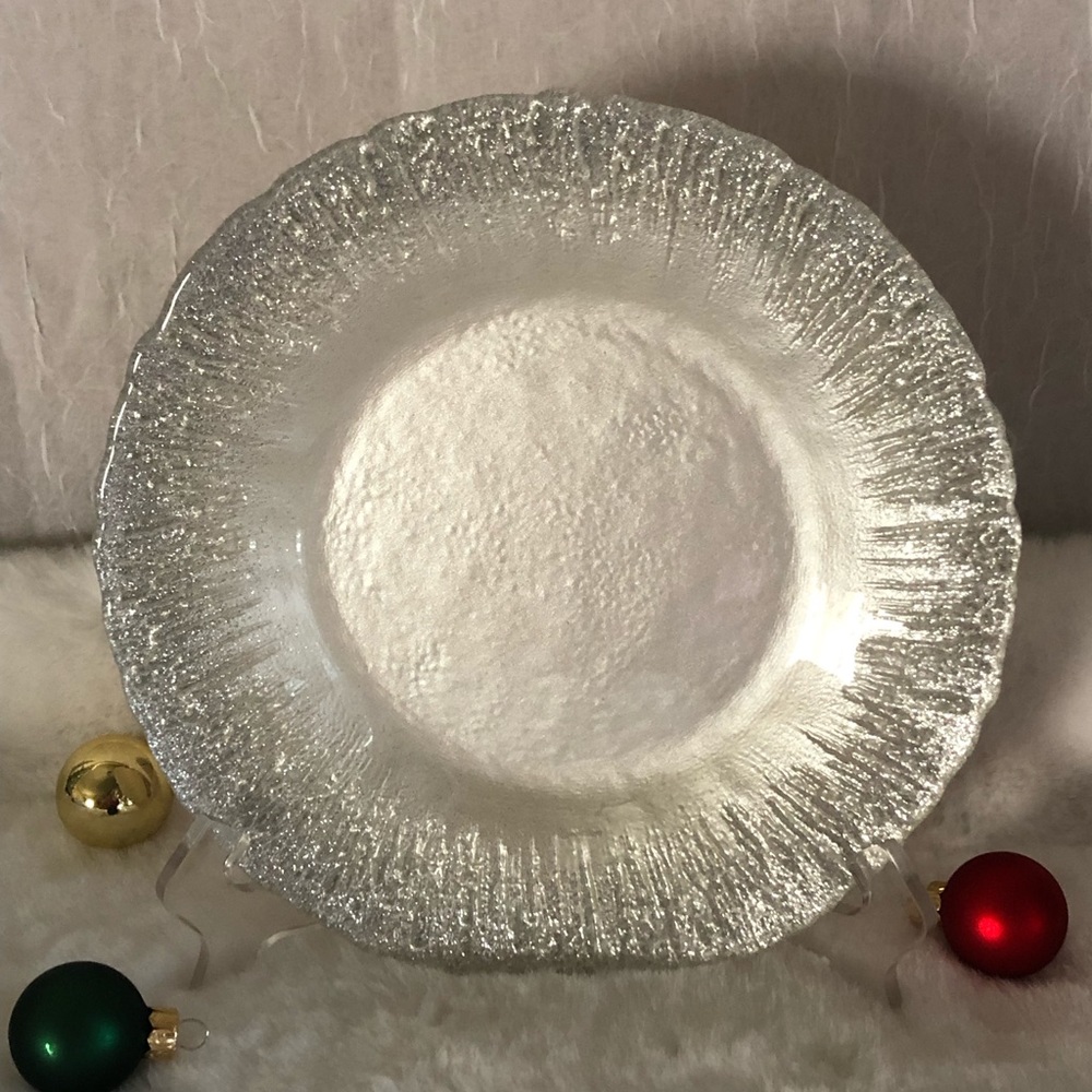 Akam Silver Star Burst Salsd plates 4